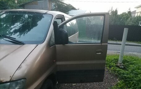 Hyundai Starex I рестайлинг, 2002 год, 215 000 рублей, 7 фотография