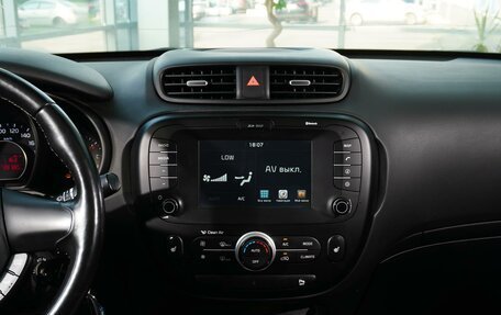 KIA Soul II рестайлинг, 2017 год, 1 626 000 рублей, 18 фотография