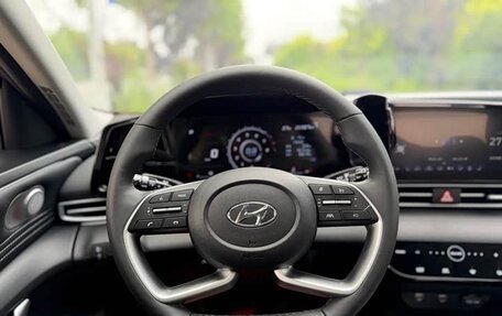 Hyundai Elantra, 2022 год, 1 547 000 рублей, 20 фотография