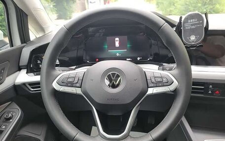 Volkswagen Golf VIII, 2023 год, 1 800 444 рублей, 11 фотография