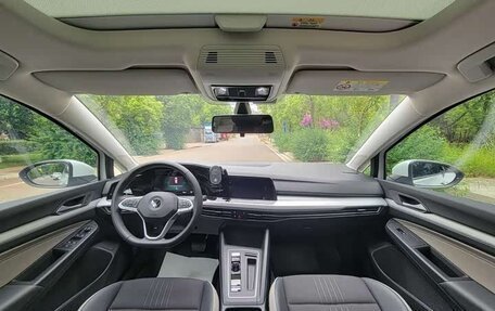 Volkswagen Golf VIII, 2023 год, 1 800 444 рублей, 9 фотография