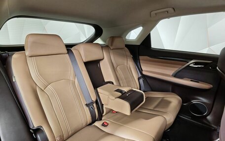 Lexus RX IV рестайлинг, 2018 год, 4 250 000 рублей, 17 фотография