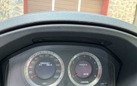 Volvo XC70 II рестайлинг, 2008 год, 900 000 рублей, 26 фотография