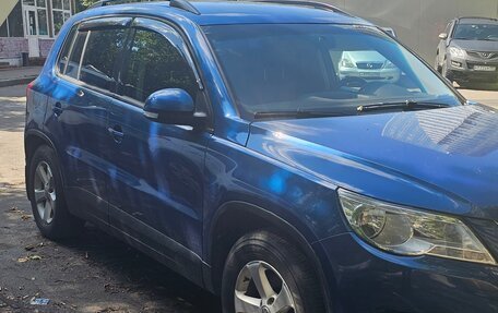 Volkswagen Tiguan I, 2010 год, 820 000 рублей, 6 фотография