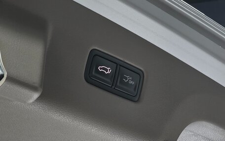 KIA Carnival, 2024 год, 4 897 500 рублей, 33 фотография