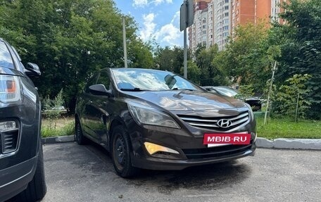 Hyundai Solaris II рестайлинг, 2016 год, 490 000 рублей, 2 фотография