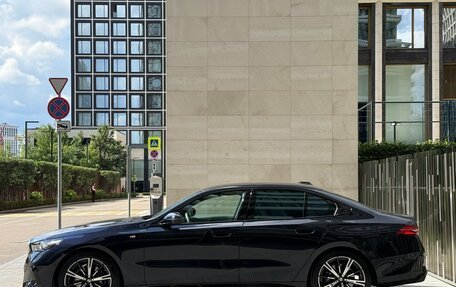 BMW 5 серия, 2025 год, 7 950 000 рублей, 5 фотография