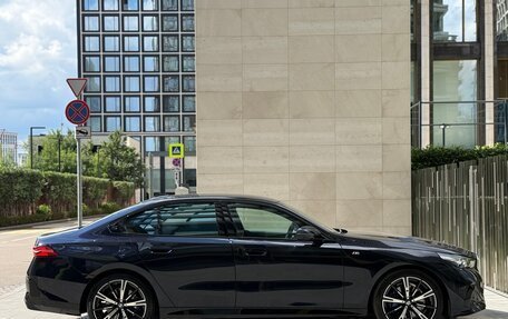 BMW 5 серия, 2025 год, 7 950 000 рублей, 10 фотография