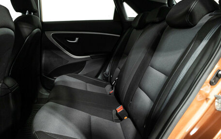 Hyundai i30 II рестайлинг, 2015 год, 1 299 700 рублей, 10 фотография