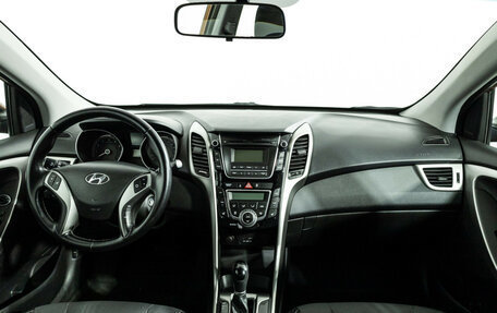 Hyundai i30 II рестайлинг, 2015 год, 1 299 700 рублей, 13 фотография