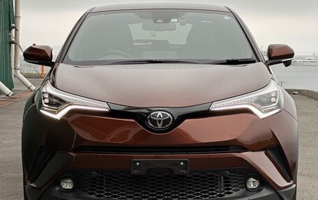 Toyota C-HR I рестайлинг, 2018 год, 1 980 000 рублей, 4 фотография