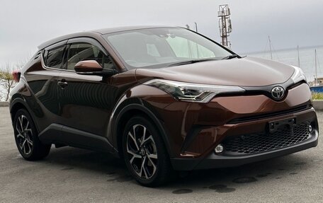 Toyota C-HR I рестайлинг, 2018 год, 1 980 000 рублей, 2 фотография