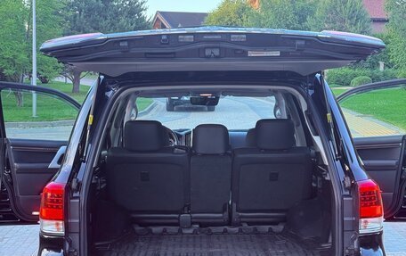 Toyota Land Cruiser 200, 2015 год, 5 495 000 рублей, 10 фотография