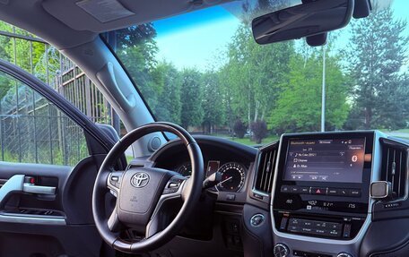 Toyota Land Cruiser 200, 2015 год, 5 495 000 рублей, 13 фотография