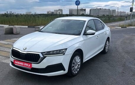 Skoda Octavia IV, 2021 год, 1 350 000 рублей, 4 фотография