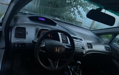 Honda Civic VIII, 2009 год, 670 000 рублей, 10 фотография