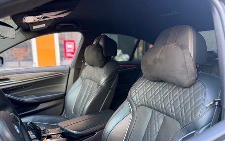 BMW 5 серия, 2019 год, 5 490 000 рублей, 15 фотография