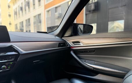 BMW 5 серия, 2019 год, 5 490 000 рублей, 23 фотография