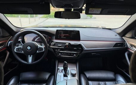 BMW 5 серия, 2019 год, 5 490 000 рублей, 20 фотография