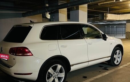Volkswagen Touareg III, 2010 год, 2 000 000 рублей, 5 фотография