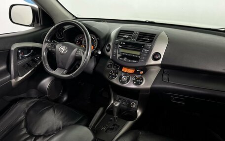 Toyota RAV4, 2011 год, 1 290 000 рублей, 13 фотография