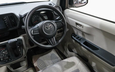 Toyota Passo III, 2019 год, 899 000 рублей, 19 фотография