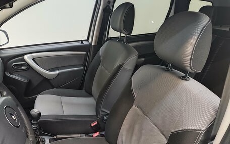 Renault Duster I рестайлинг, 2013 год, 850 000 рублей, 16 фотография