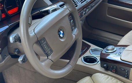 BMW 7 серия, 2005 год, 820 000 рублей, 13 фотография