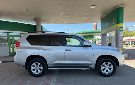 Toyota Land Cruiser Prado 150 рестайлинг 2, 2009 год, 1 980 000 рублей, 9 фотография