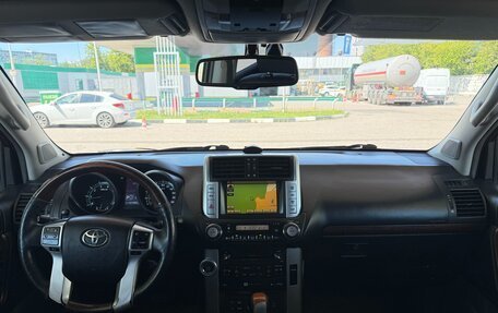 Toyota Land Cruiser Prado 150 рестайлинг 2, 2009 год, 1 980 000 рублей, 12 фотография