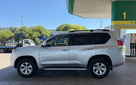 Toyota Land Cruiser Prado 150 рестайлинг 2, 2009 год, 1 980 000 рублей, 3 фотография