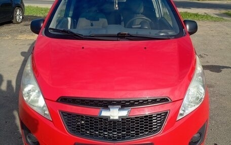 Chevrolet Spark III, 2013 год, 700 000 рублей, 1 фотография