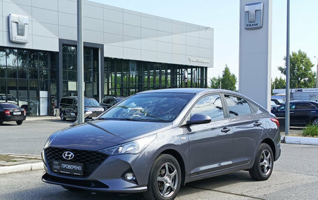 Hyundai Solaris II рестайлинг, 2021 год, 1 700 000 рублей, 1 фотография