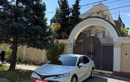 Toyota Camry, 2020 год, 2 499 999 рублей, 2 фотография