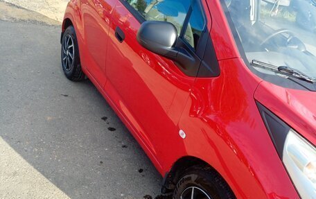 Chevrolet Spark III, 2013 год, 700 000 рублей, 4 фотография