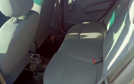 Chevrolet Spark III, 2013 год, 700 000 рублей, 7 фотография