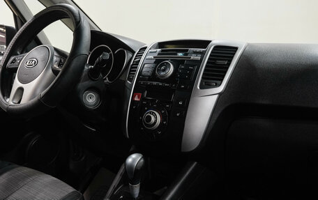 KIA Venga I, 2011 год, 749 000 рублей, 23 фотография