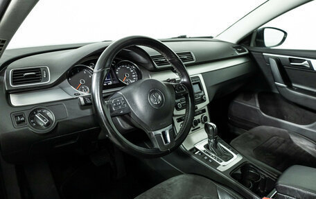 Volkswagen Passat B7, 2012 год, 1 149 700 рублей, 12 фотография