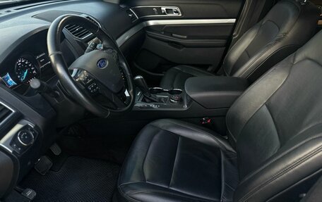 Ford Explorer VI, 2016 год, 2 650 000 рублей, 7 фотография
