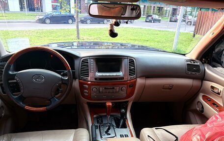 Lexus LX II, 2005 год, 1 870 000 рублей, 10 фотография