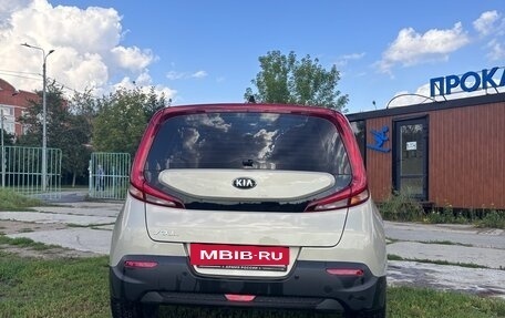 KIA Soul III, 2019 год, 2 100 000 рублей, 5 фотография