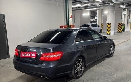 Mercedes-Benz E-Класс, 2012 год, 1 850 000 рублей, 8 фотография