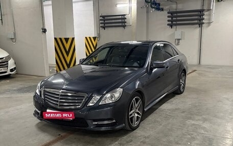 Mercedes-Benz E-Класс, 2012 год, 1 850 000 рублей, 2 фотография