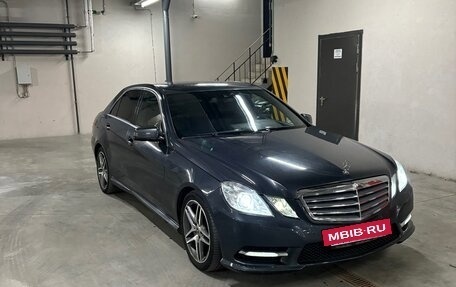 Mercedes-Benz E-Класс, 2012 год, 1 850 000 рублей, 7 фотография