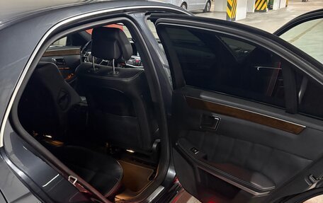 Mercedes-Benz E-Класс, 2012 год, 1 850 000 рублей, 15 фотография