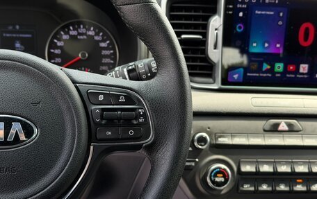 KIA Sportage IV рестайлинг, 2018 год, 1 695 000 рублей, 15 фотография