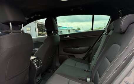 KIA Sportage IV рестайлинг, 2018 год, 1 695 000 рублей, 23 фотография