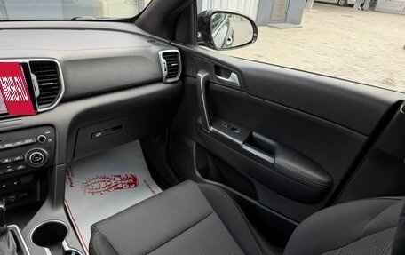 KIA Sportage IV рестайлинг, 2018 год, 1 695 000 рублей, 25 фотография