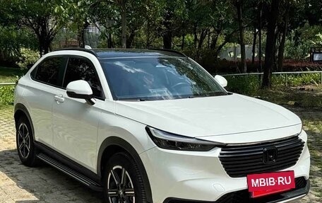 Honda Vezel, 2023 год, 1 295 666 рублей, 2 фотография