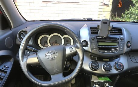 Toyota RAV4, 2011 год, 1 550 000 рублей, 8 фотография